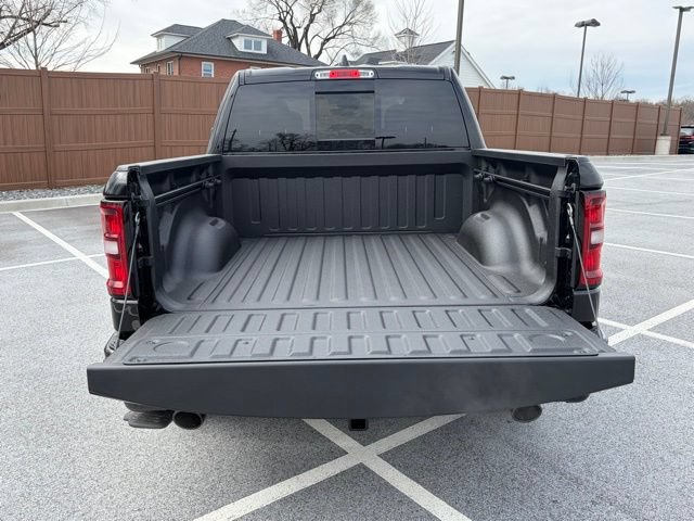 New 2026 RAM 1500 Express AWD/4WD image 7