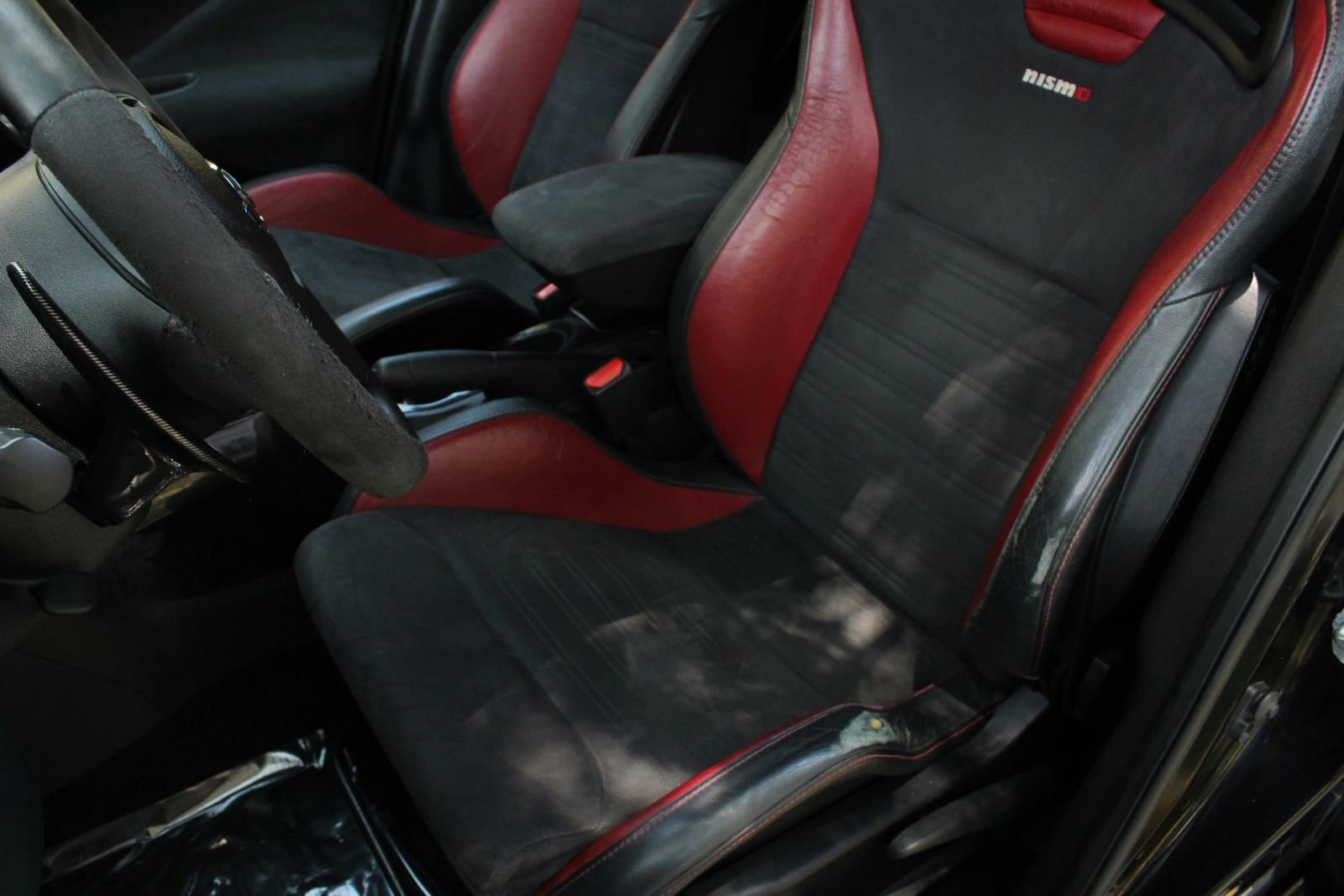 Used 2015 Nissan Juke NISMO RS w/ Interior Illumination Package AWD/4WD image 17