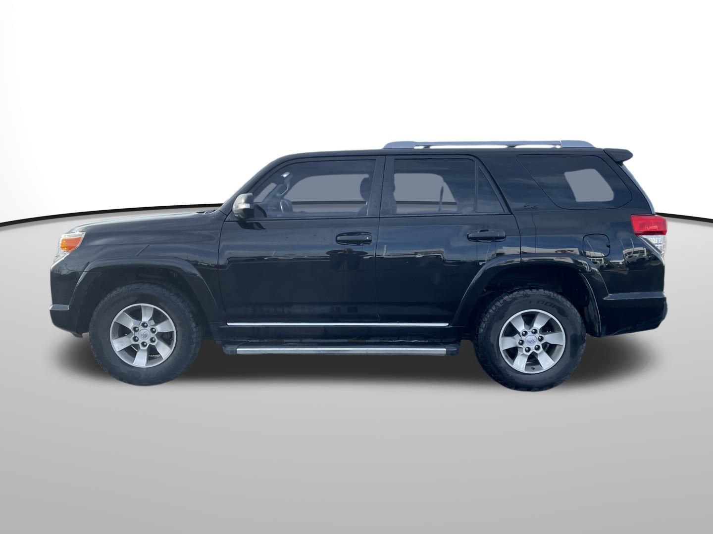 Used 2012 Toyota 4Runner SR5 image 7
