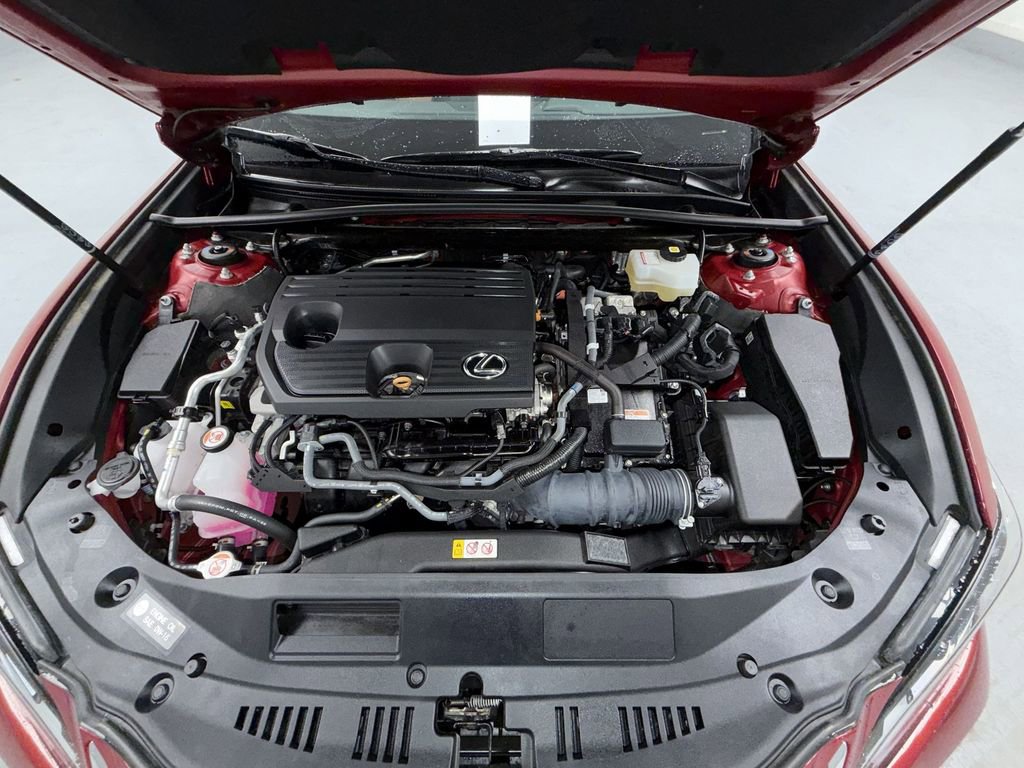 Used 2023 Lexus ES 300h w/ Premium Package image 18