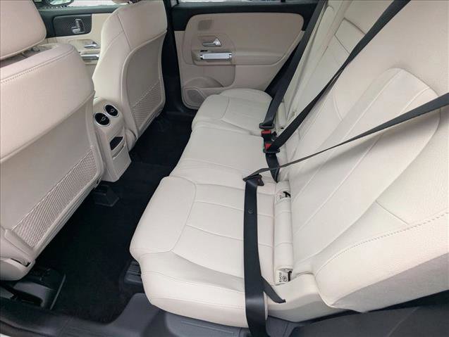 New 2026 Mercedes-Benz GLB 250 image 14