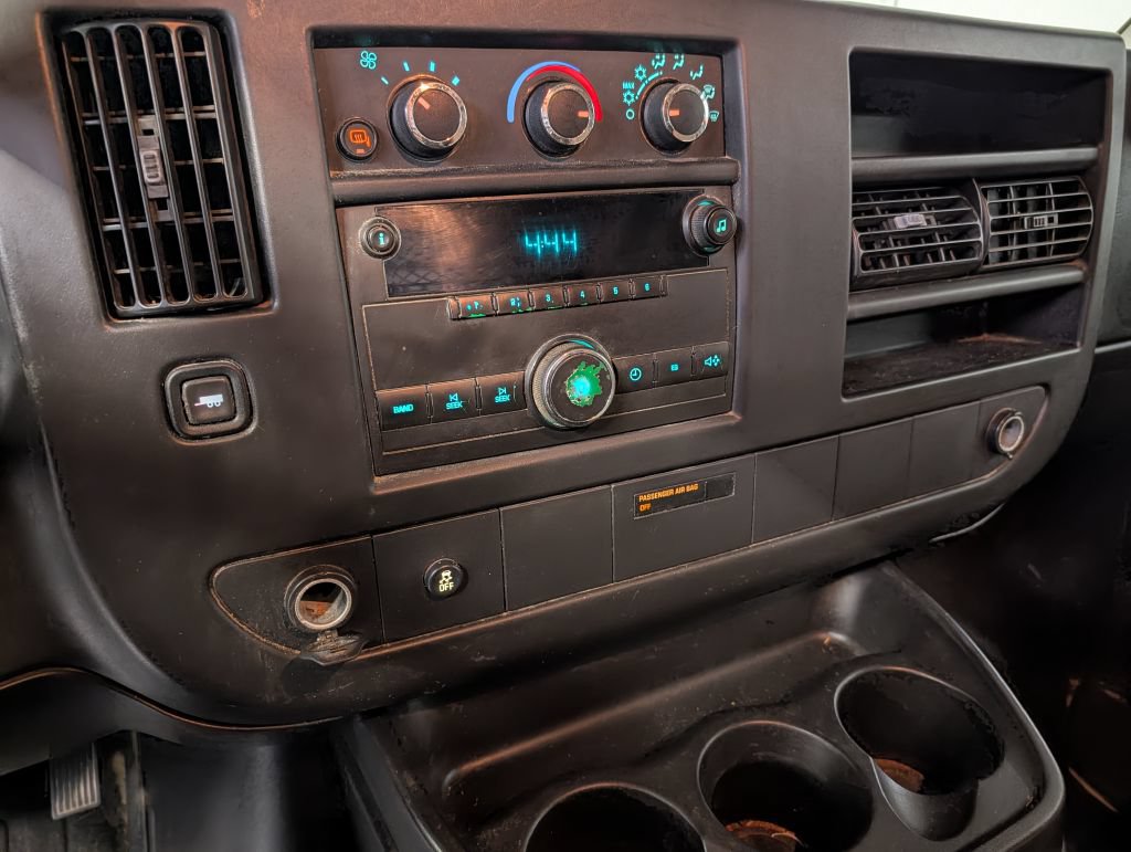 Used 2012 Chevrolet Express 1500 w/ Power Package RWD image 15