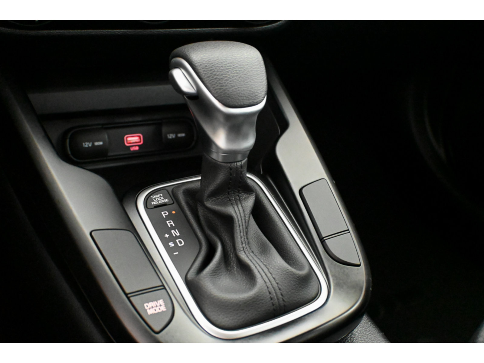 Certified 2021 Kia Soul LX FWD image 36