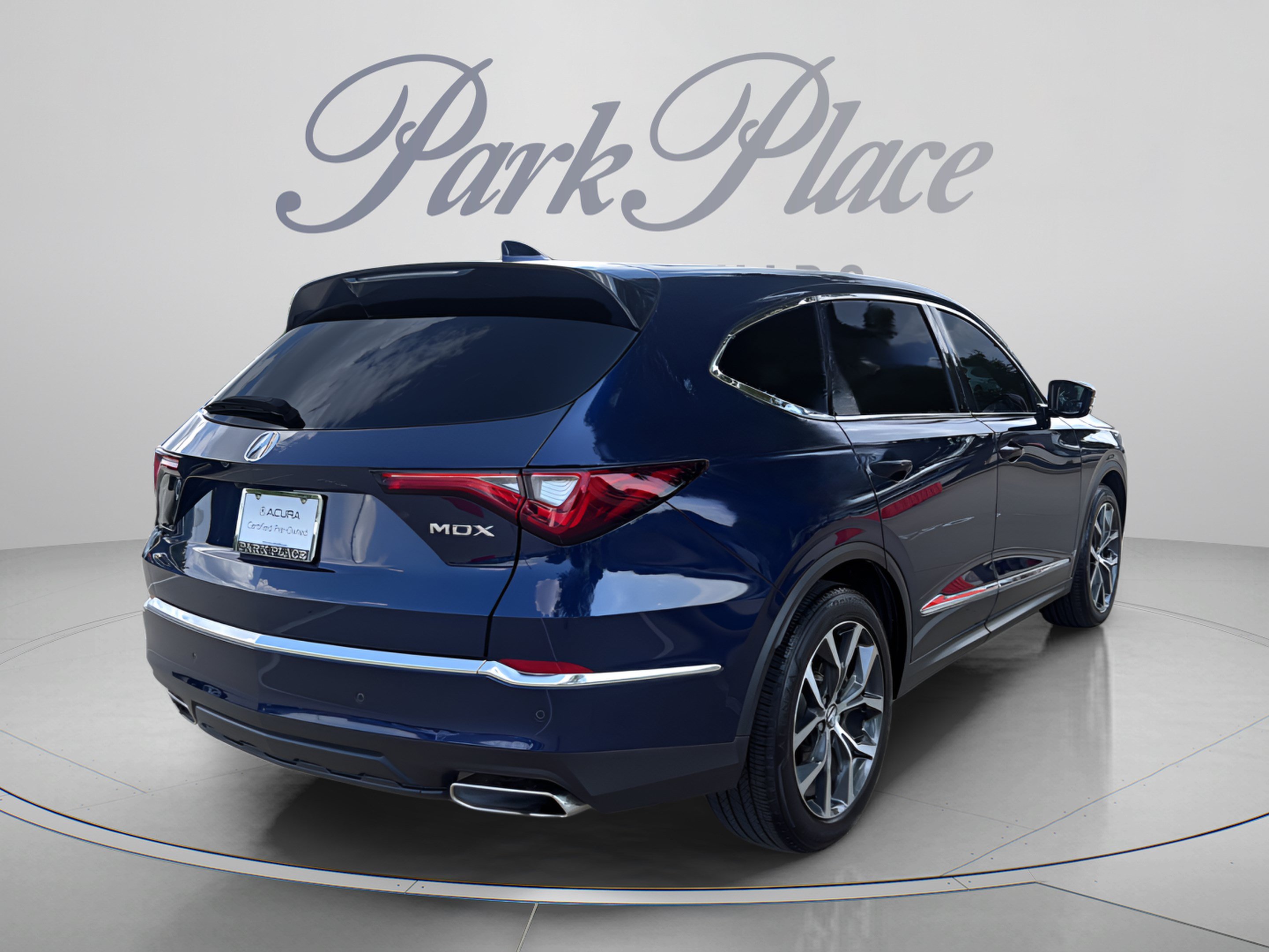 Used 2023 Acura MDX FWD w/ Technology Package image 6