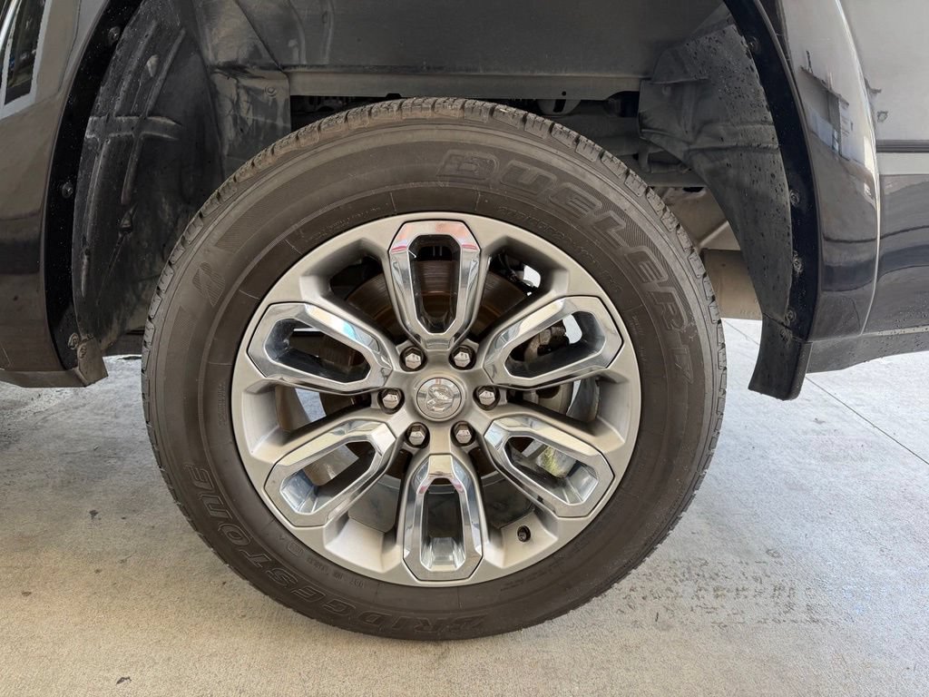 Used 2020 RAM 1500 Laramie w/ Sport Appearance Package AWD/4WD image 21
