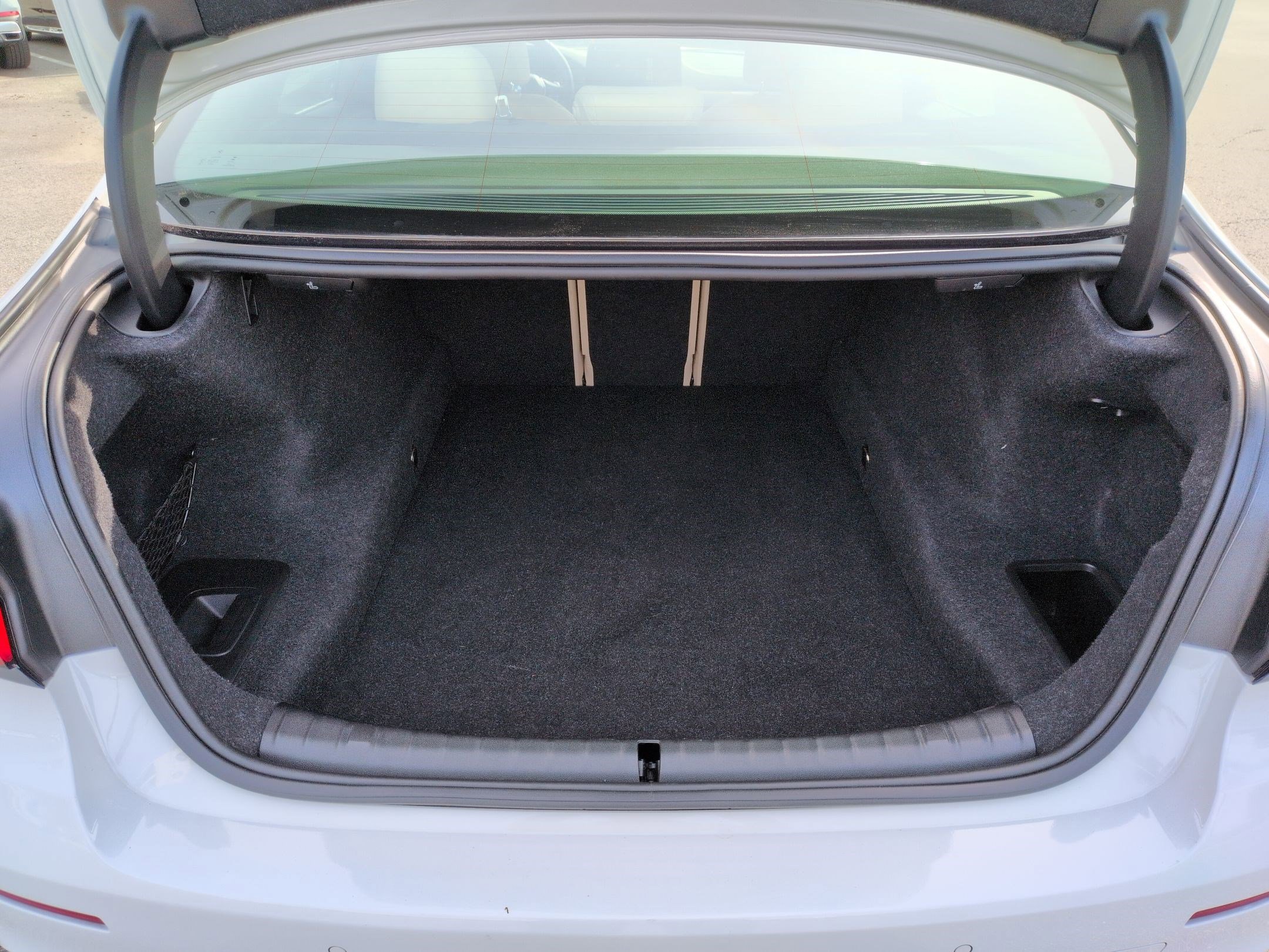 Certified 2022 BMW 540i image 32