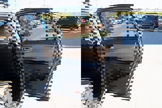 New 2026 Volkswagen Atlas Cross Sport SE image 14