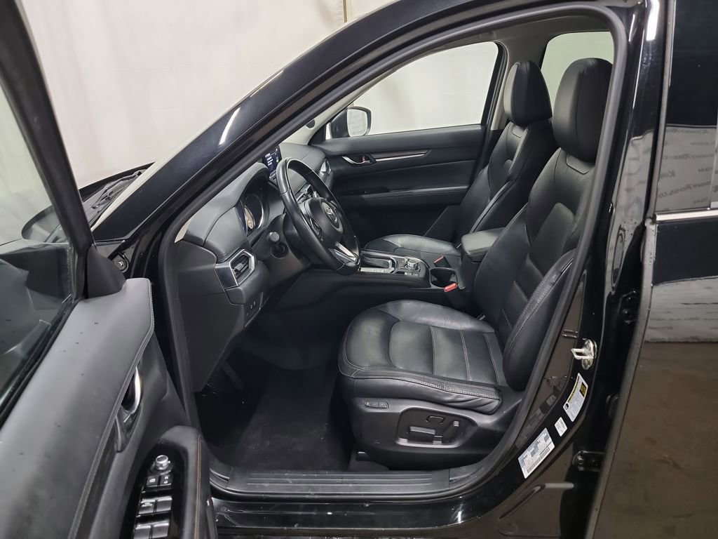 Used 2017 MAZDA CX-5 Grand Touring w/ Premium Package image 10