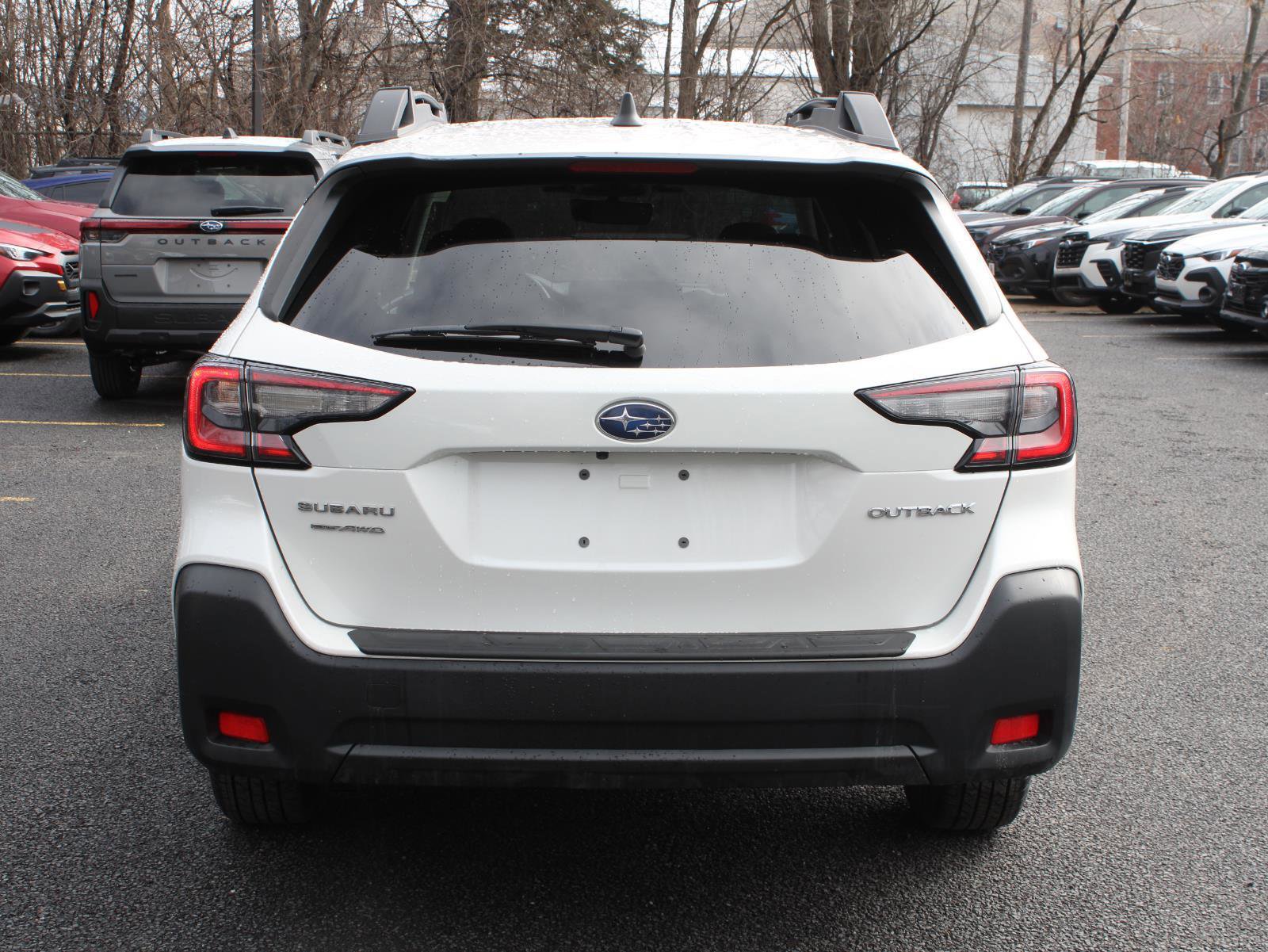 Used 2023 Subaru Outback Premium AWD/4WD image 6