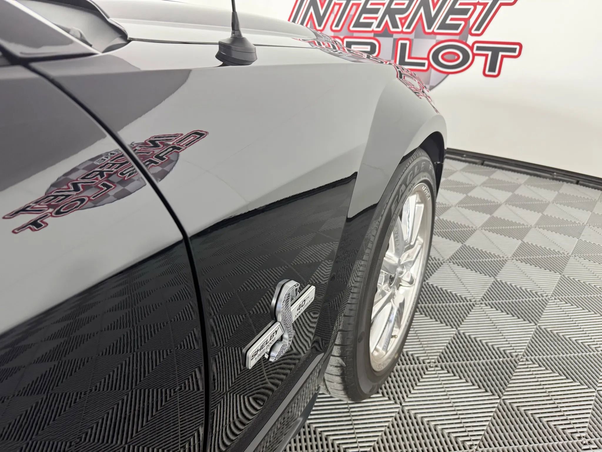 Used 2008 Ford Mustang Shelby GT500 image 25