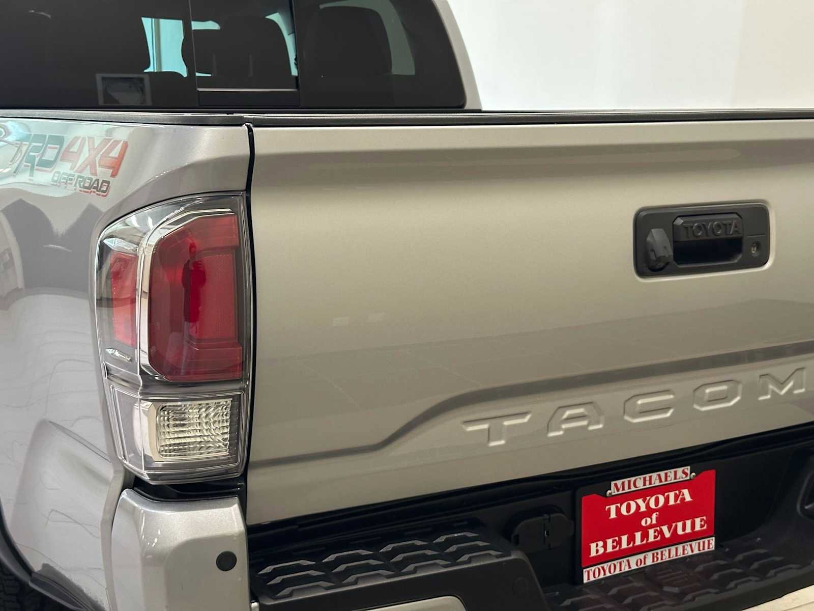 Certified 2023 Toyota Tacoma TRD Off-Road w/ Advanced Technology Package image 7