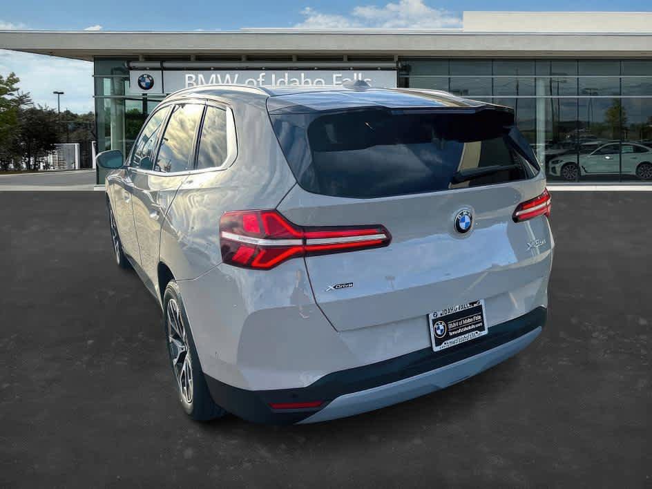 Used 2026 BMW X3 xDrive30i w/ Premium Package AWD/4WD image 5