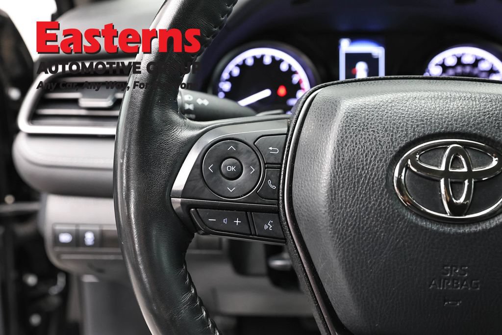 Used 2024 Toyota Camry SE w/ Cold Weather Package FWD image 15