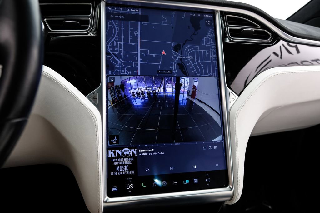 Used 2017 Tesla Model X 75D AWD/4WD image 26