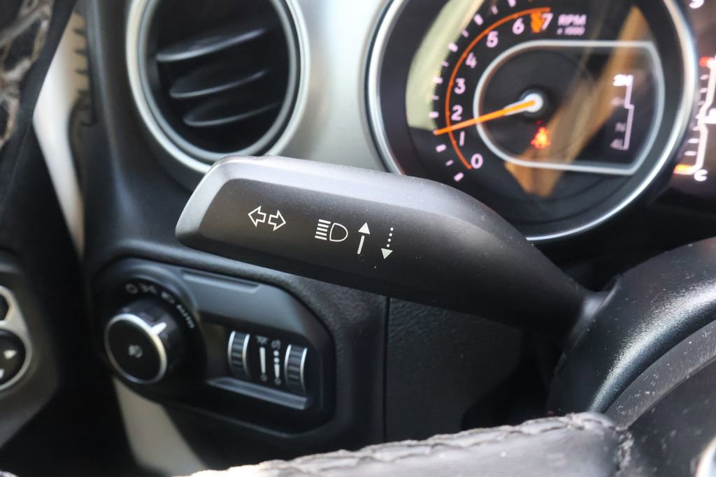 Used 2020 Jeep Wrangler Unlimited Sport S image 21