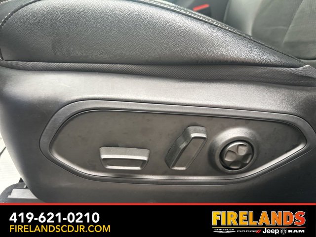 Used 2024 Jeep Grand Cherokee Altitude image 19