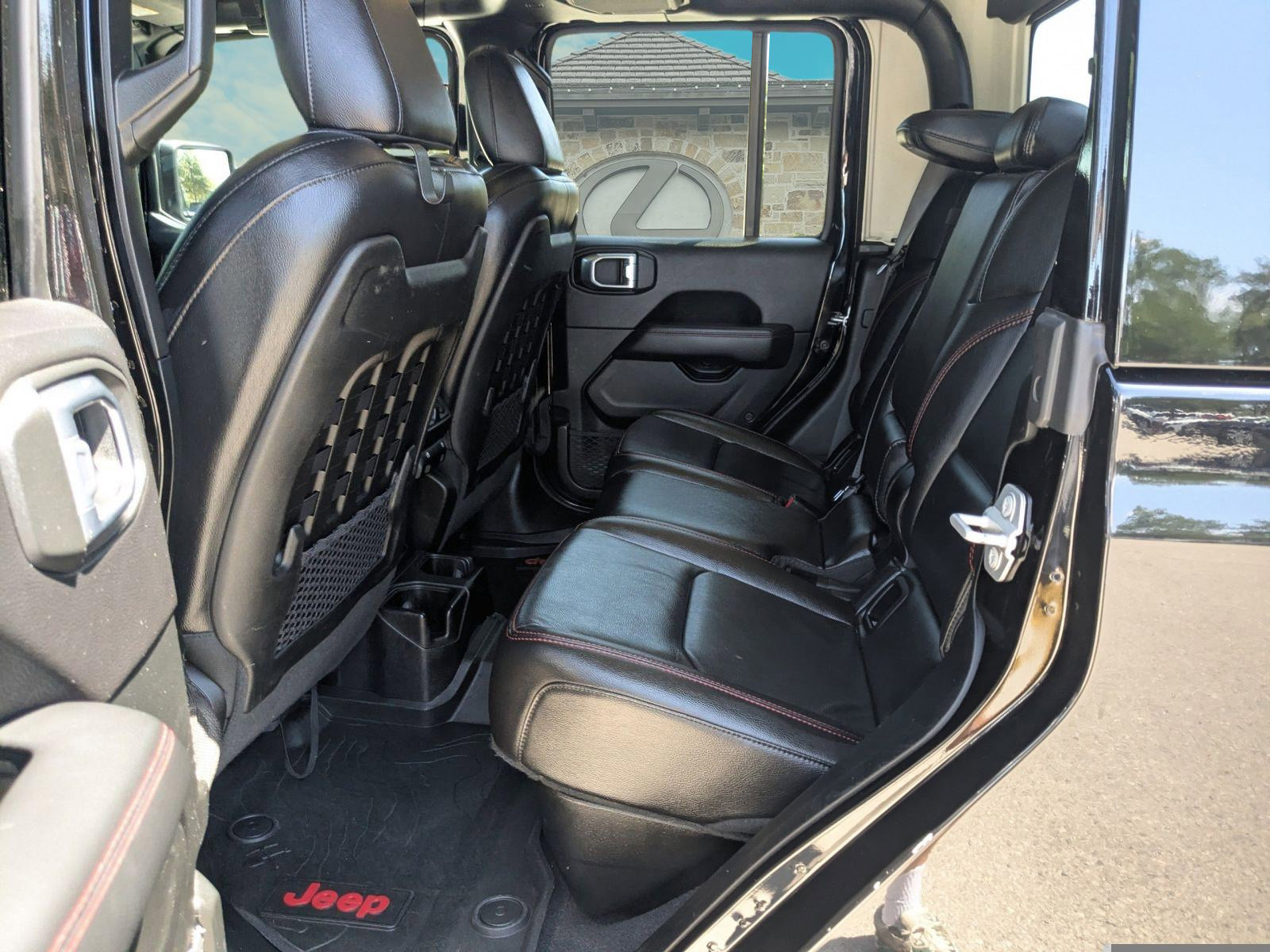 Used 2020 Jeep Gladiator Rubicon AWD/4WD image 15