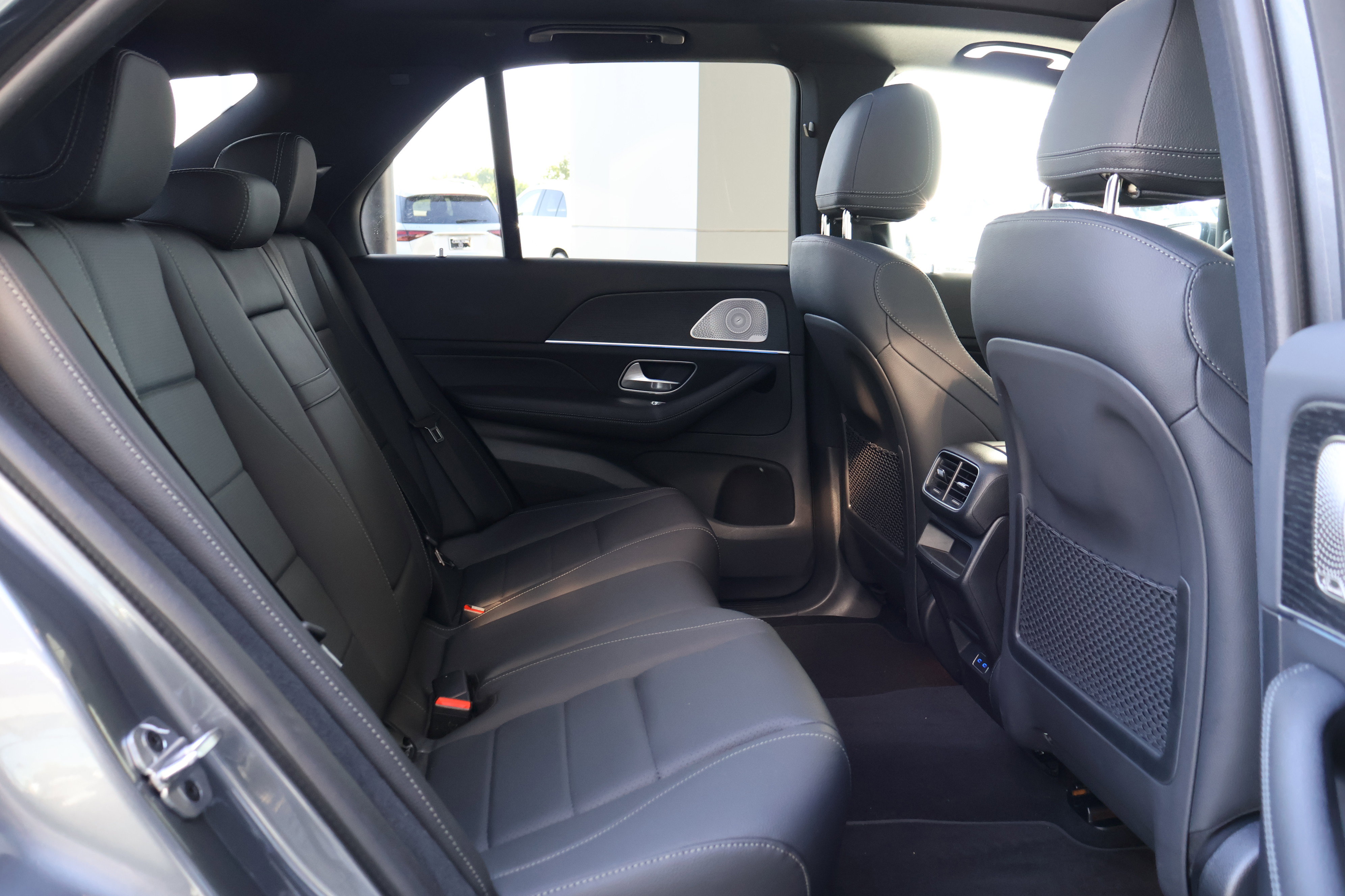 Certified 2025 Mercedes-Benz GLE 450e 4MATIC image 25