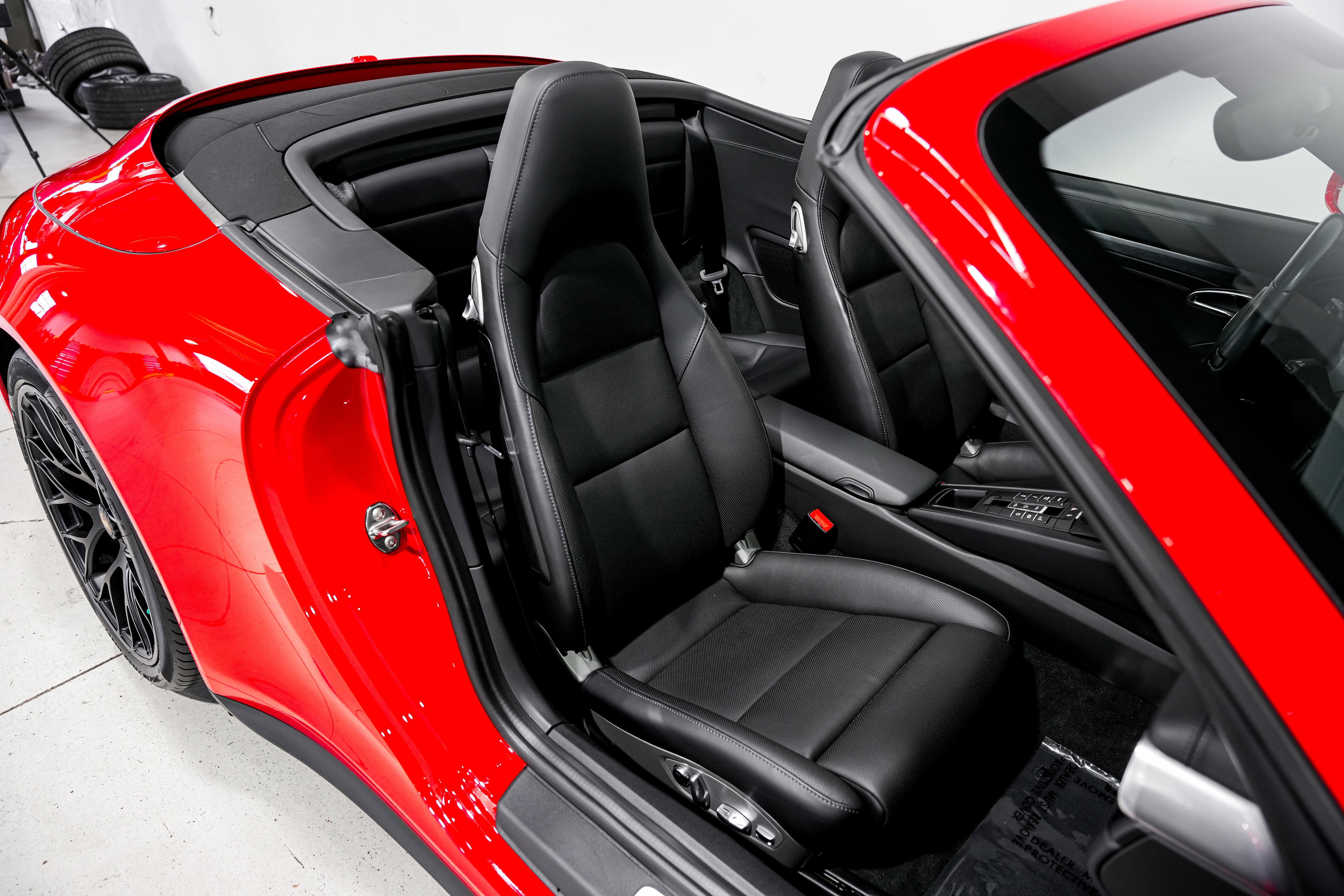 Used 2015 Porsche 911 Carrera 4 GTS w/ Bose Audio Package AWD/4WD image 28