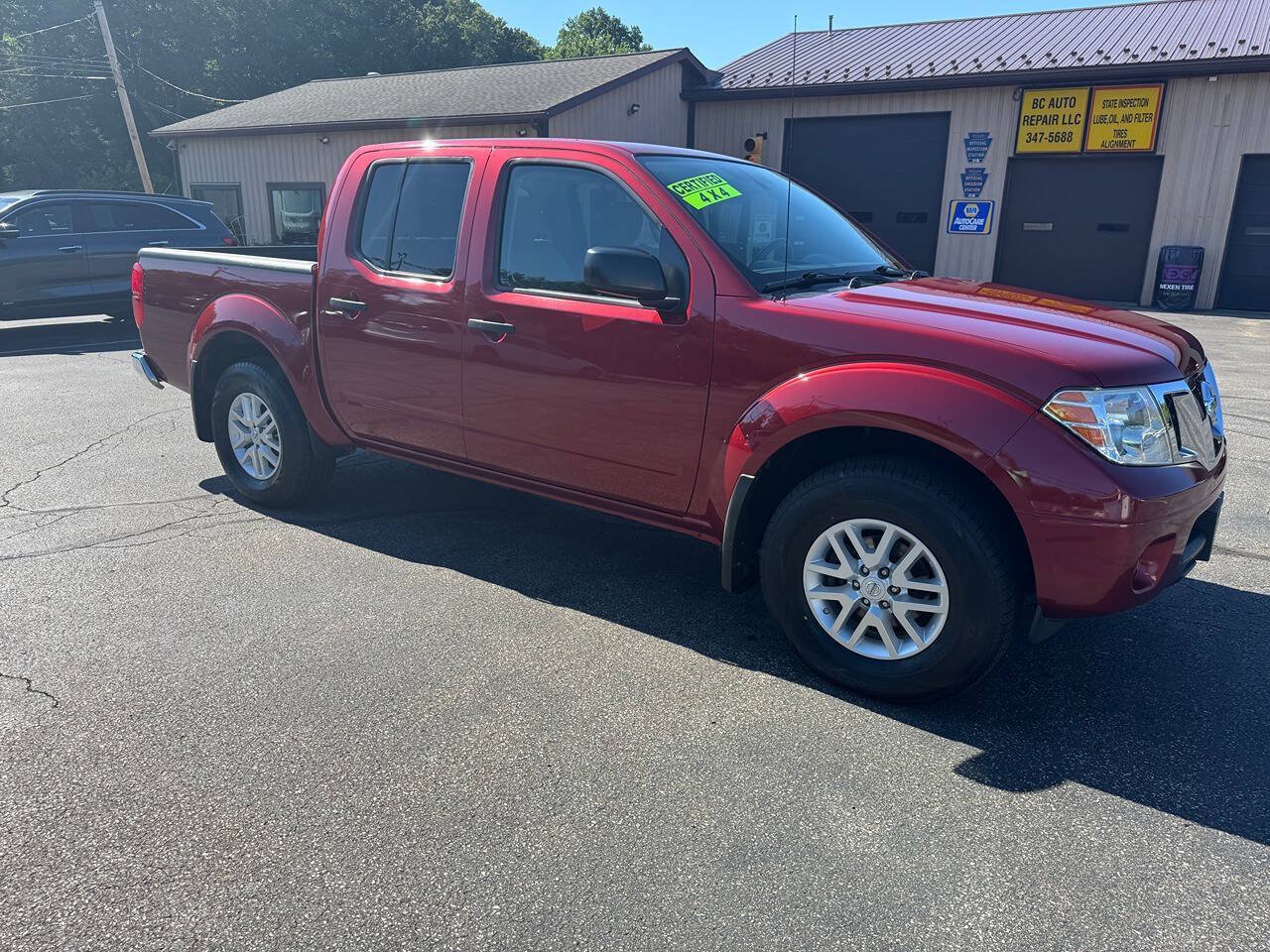 Used 2019 Nissan Frontier SV AWD/4WD image 1