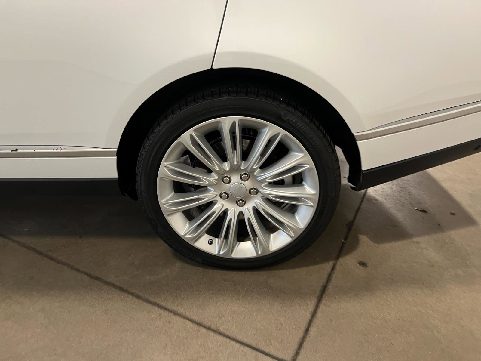 Used 2019 Land Rover Range Rover Supercharged AWD/4WD image 50