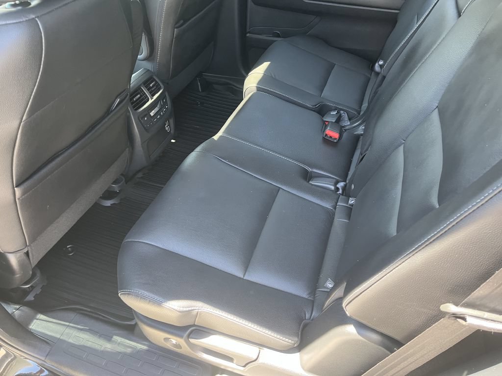 Used 2022 Honda Pilot Black Edition image 16