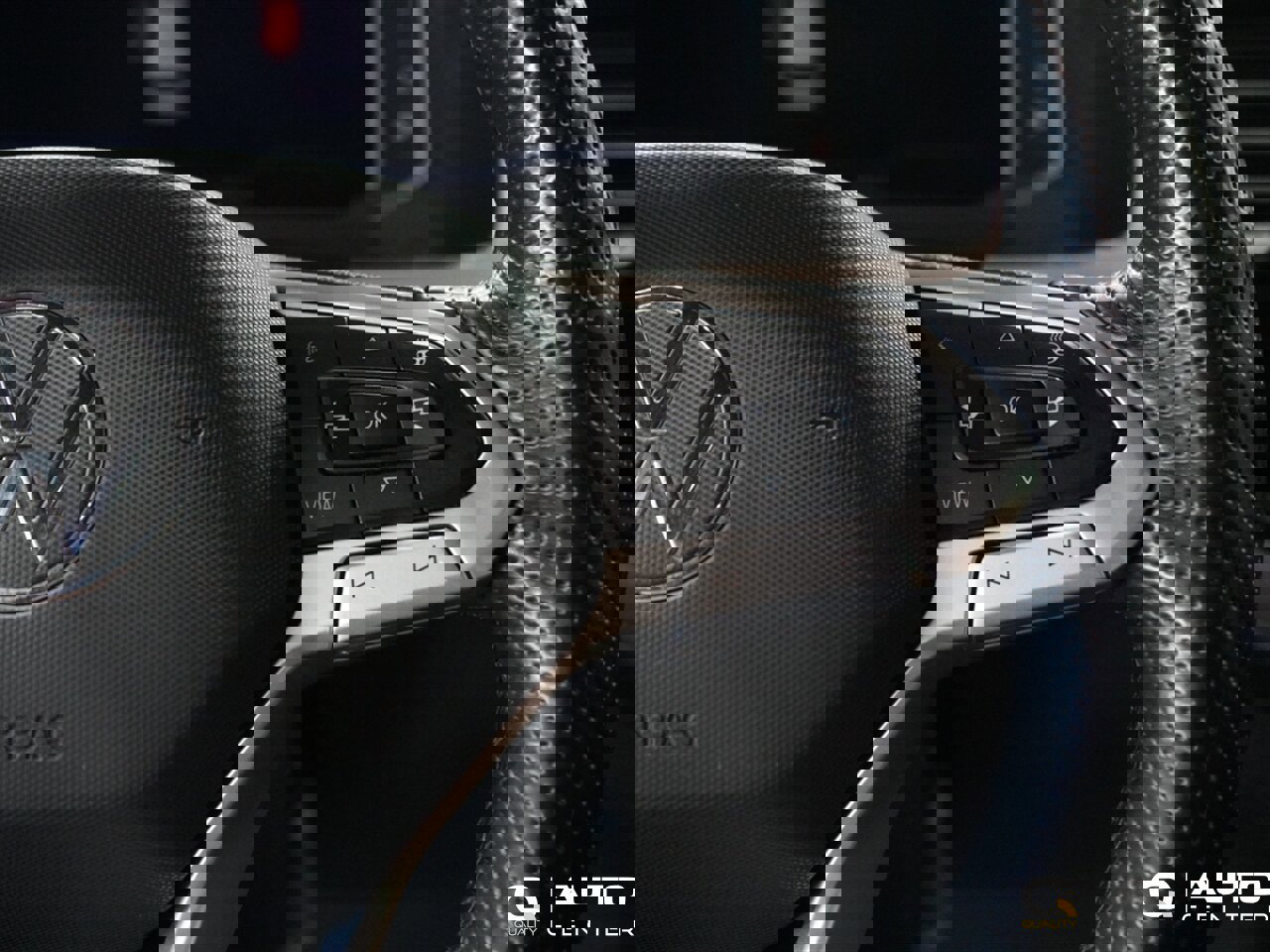 Used 2021 Volkswagen Atlas Cross Sport SEL Premium image 28