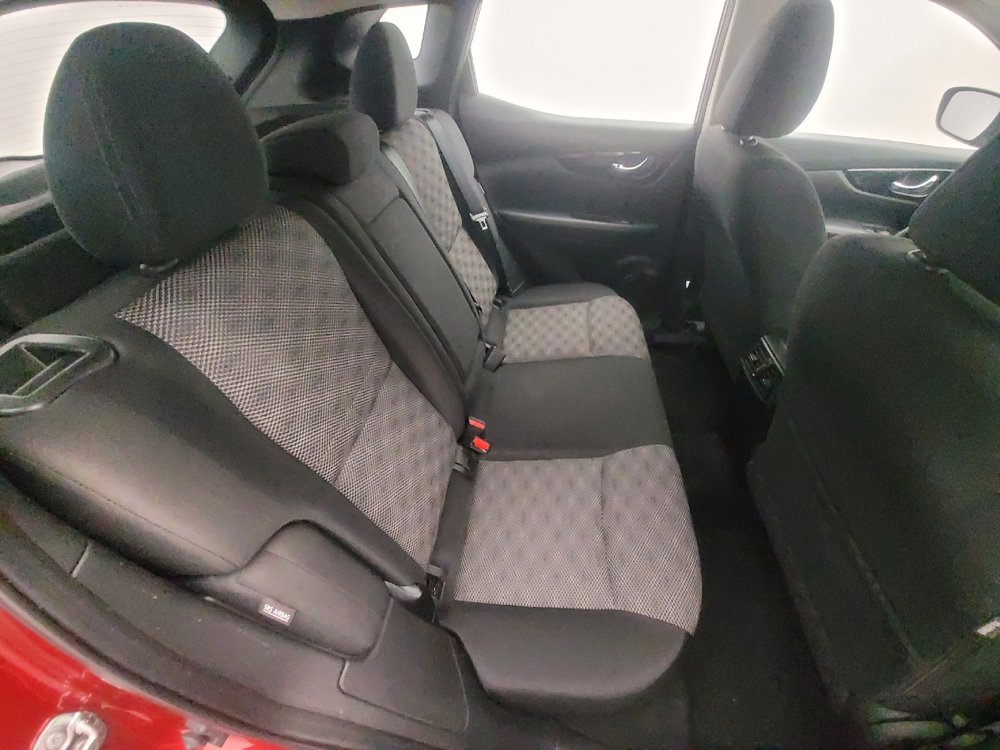 Used 2021 Nissan Rogue Sport SV image 19