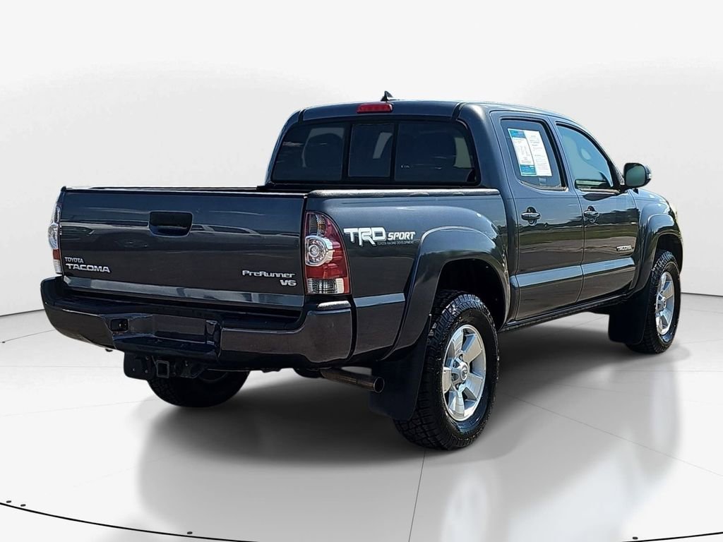 Used 2015 Toyota Tacoma PreRunner w/ TRD Sport Package RWD image 5