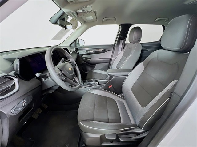 Used 2025 Chevrolet TrailBlazer LT image 10