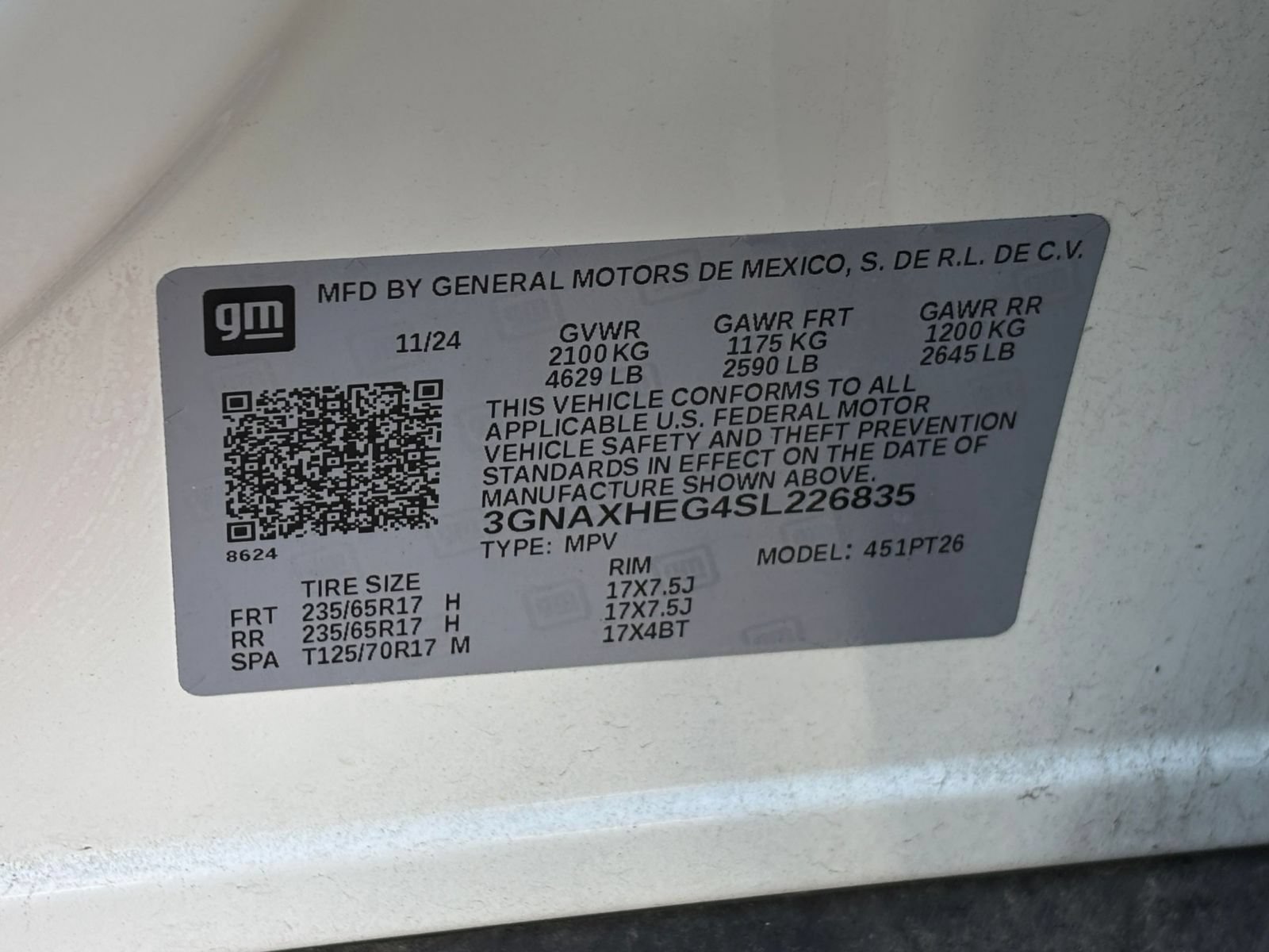 Used 2025 Chevrolet Equinox LT FWD image 28