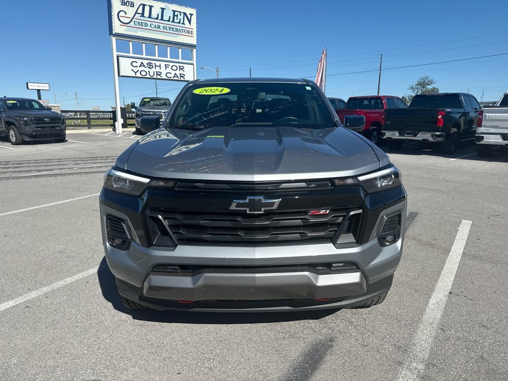 Used 2024 Chevrolet Colorado Z71 w/ Z71 Convenience Package 2 AWD/4WD image 16