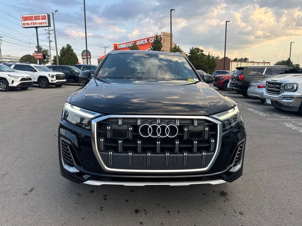 Used 2025 Audi Q7 3.0T Premium Plus AWD/4WD image 2