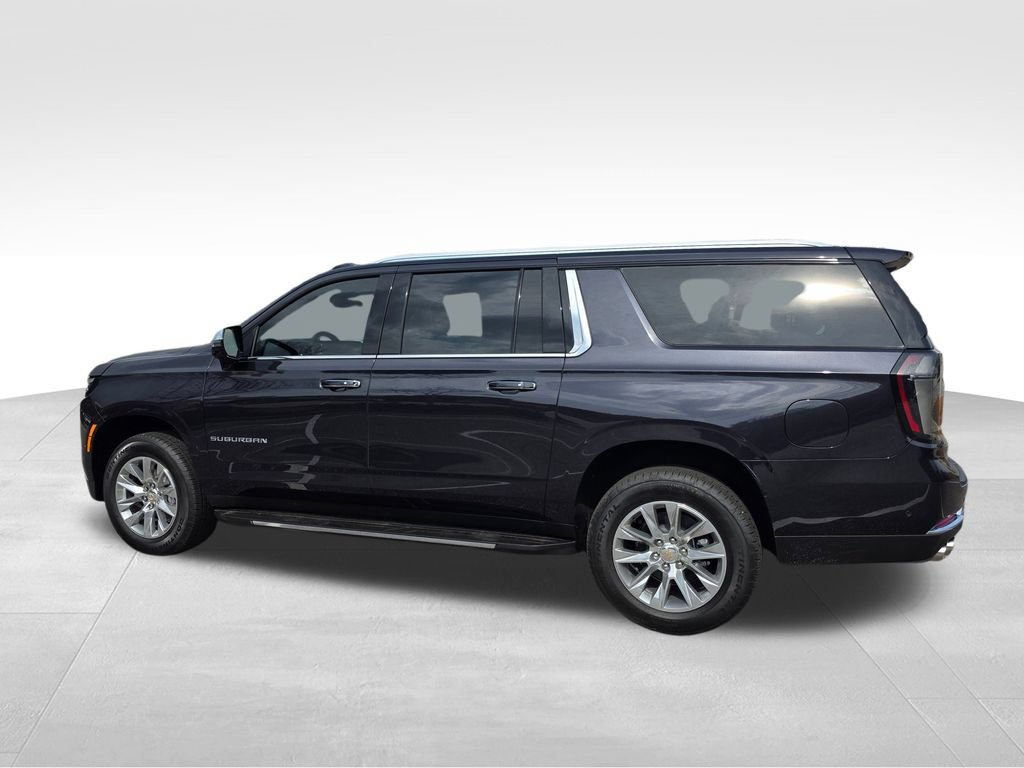 New 2026 Chevrolet Suburban Premier RWD image 4