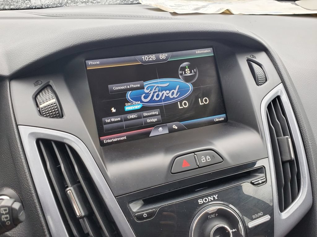 Used 2013 Ford Focus Titanium FWD image 14