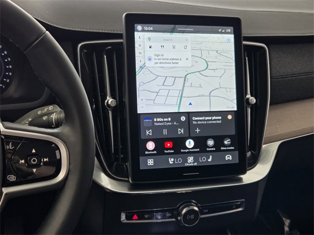 Certified 2025 Volvo XC90 B5 Plus image 28