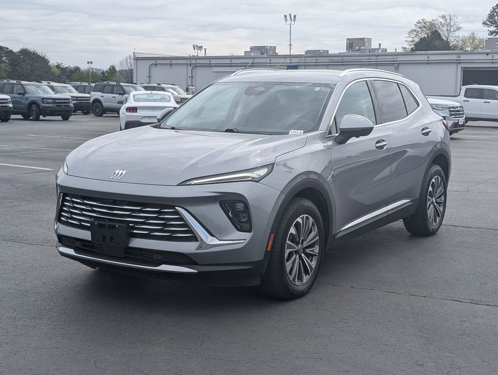 Used 2025 Buick Envision Preferred image 3