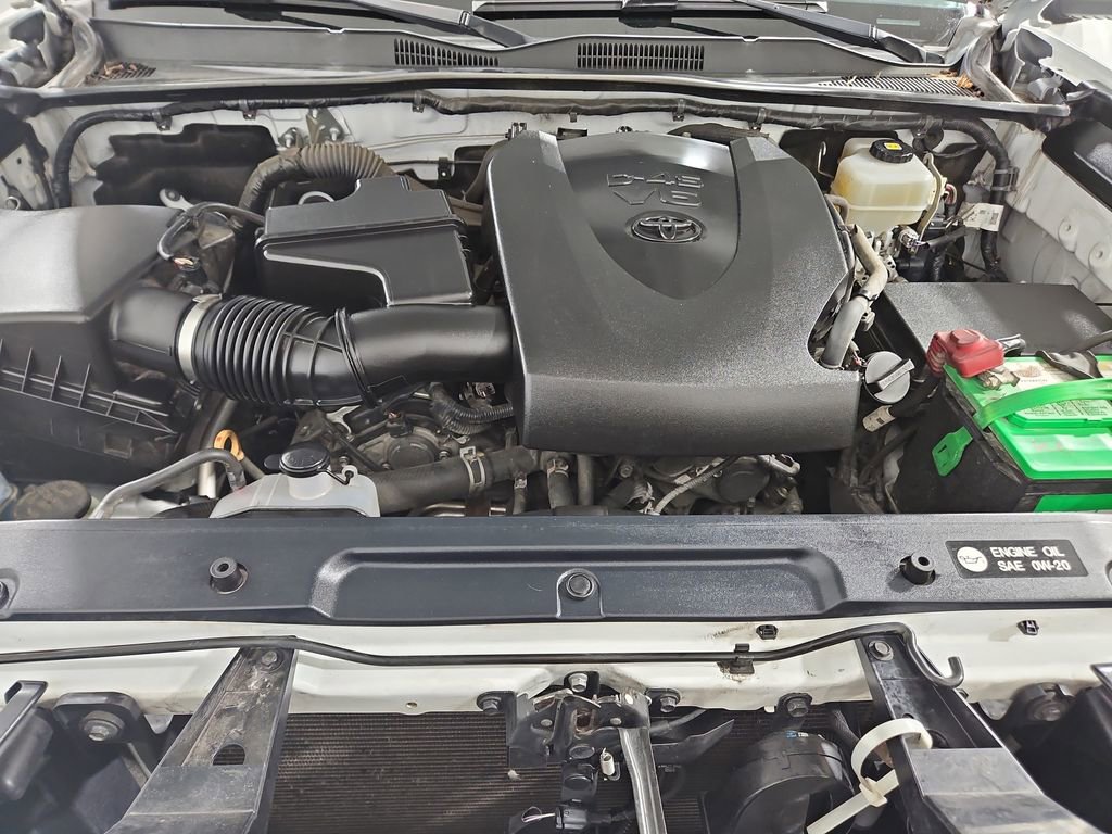 Used 2018 Toyota Tacoma TRD Off-Road image 20