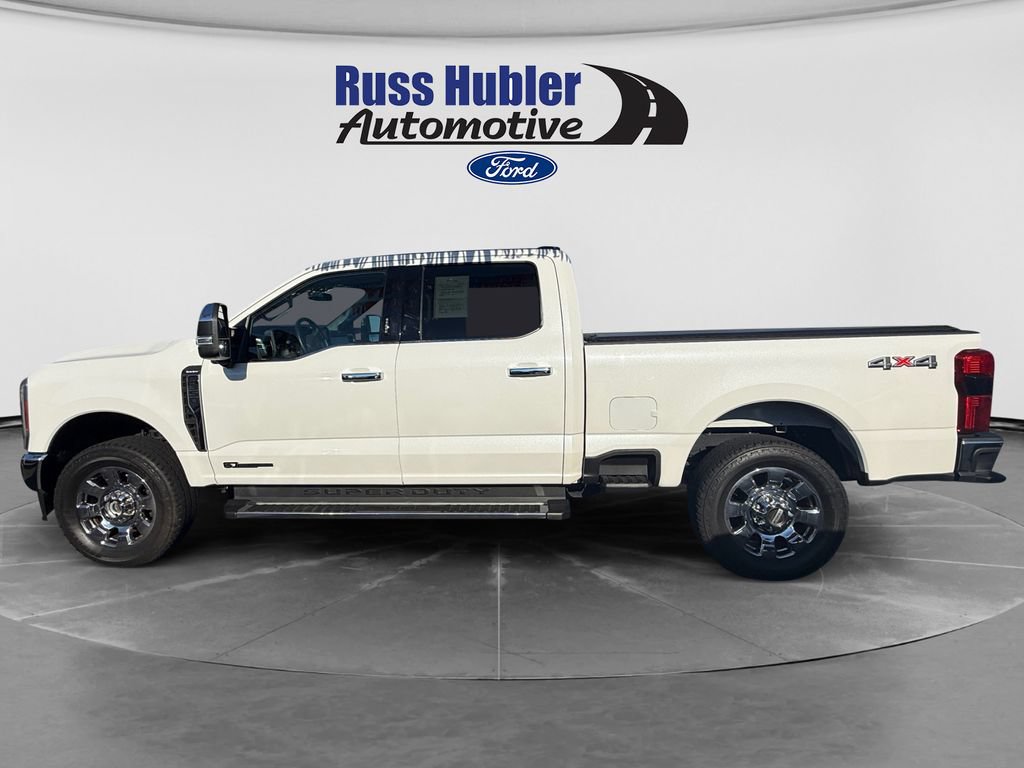 Used 2023 Ford F350 Lariat w/ Chrome Package AWD/4WD image 2