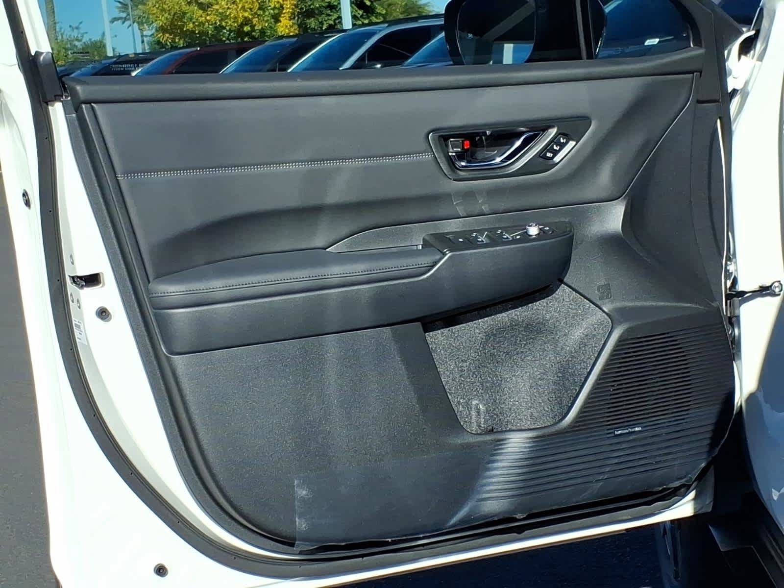 New 2026 Subaru Outback Touring XT AWD/4WD image 18