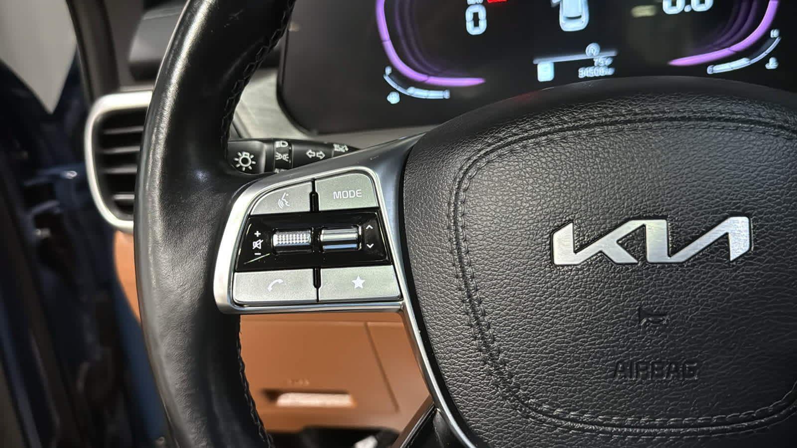 Used 2024 Kia Telluride EX X-Line AWD/4WD image 12