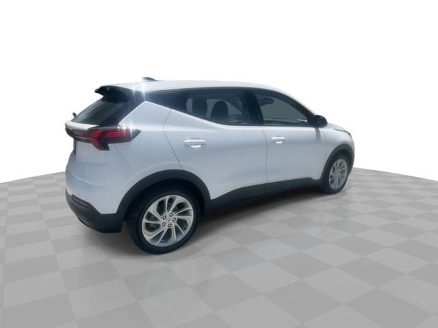 New 2027 Chevrolet Bolt LT w/ Comfort Package FWD image 8