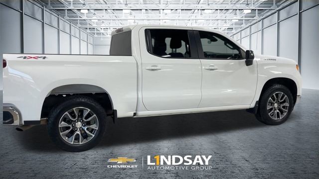 Used 2024 Chevrolet Silverado 1500 LT image 2