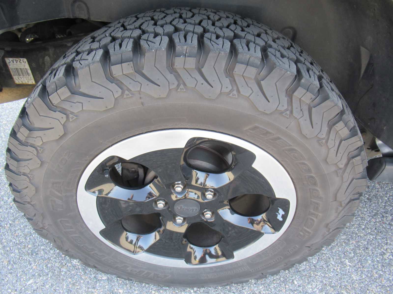 Used 2014 Jeep Wrangler Polar Edition image 9