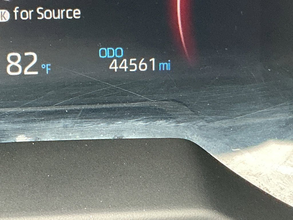 Used 2025 Toyota RAV4 LE AWD/4WD image 19