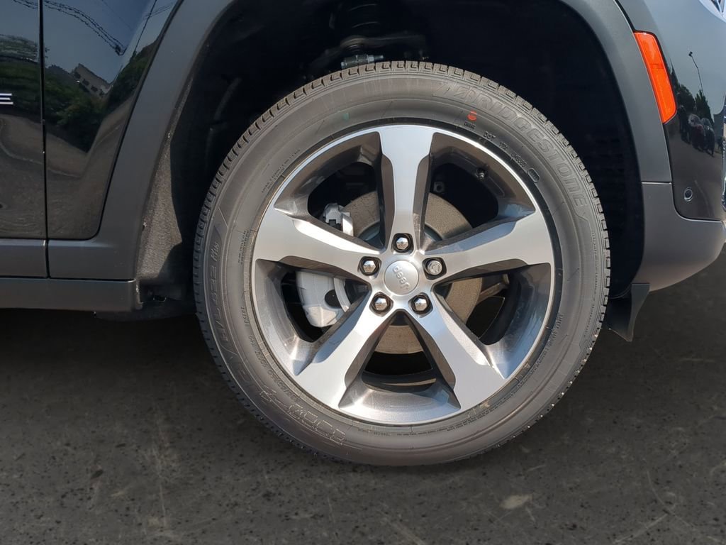 New 2025 Jeep Grand Cherokee Limited w/ Luxury Tech Group II image 27