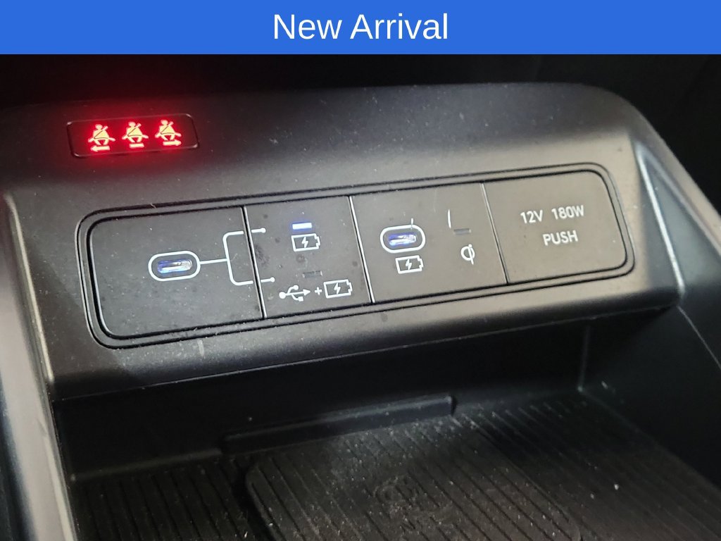 Used 2024 Hyundai Kona SEL w/ Convenience Package FWD image 20