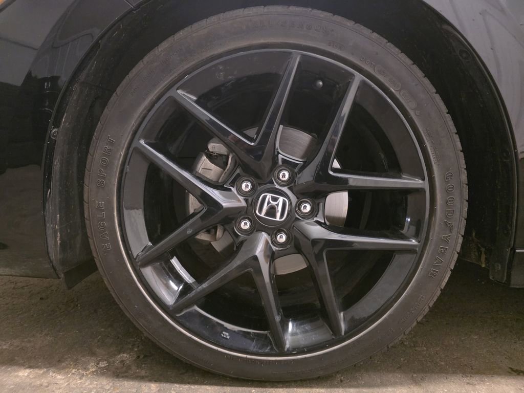 Used 2022 Honda Civic Sport image 9