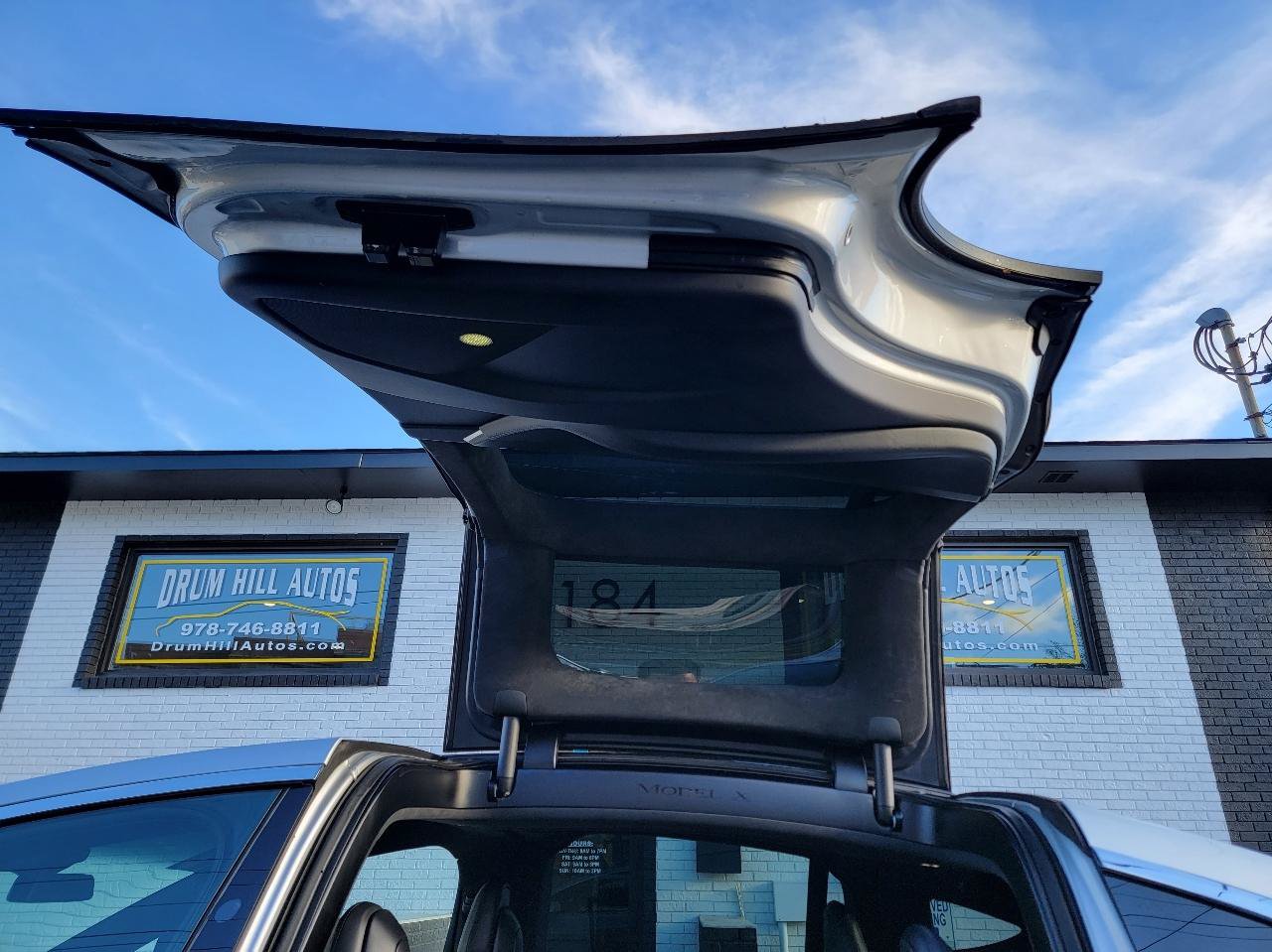 Used 2017 Tesla Model X 75D AWD/4WD image 39