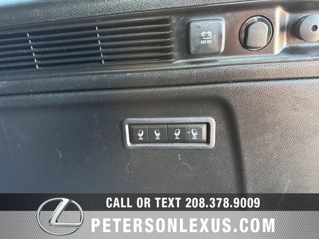 Used 2024 Jeep Wagoneer L Series II w/ Flexible Seating Group AWD/4WD image 20